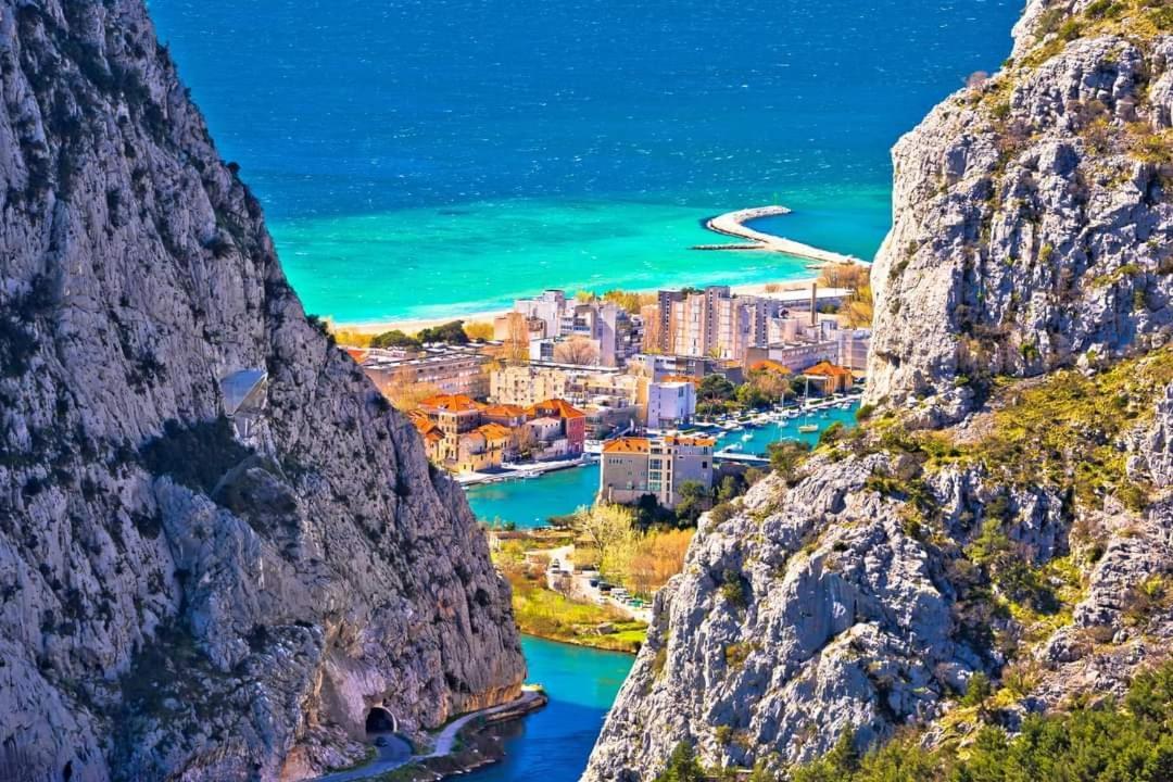 Appartamento Amazing Sea View Omiš Esterno foto
