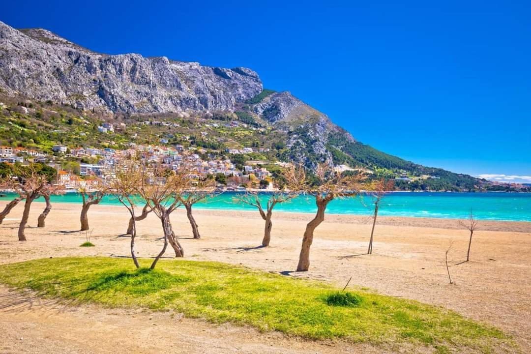 Appartamento Amazing Sea View Omiš Esterno foto