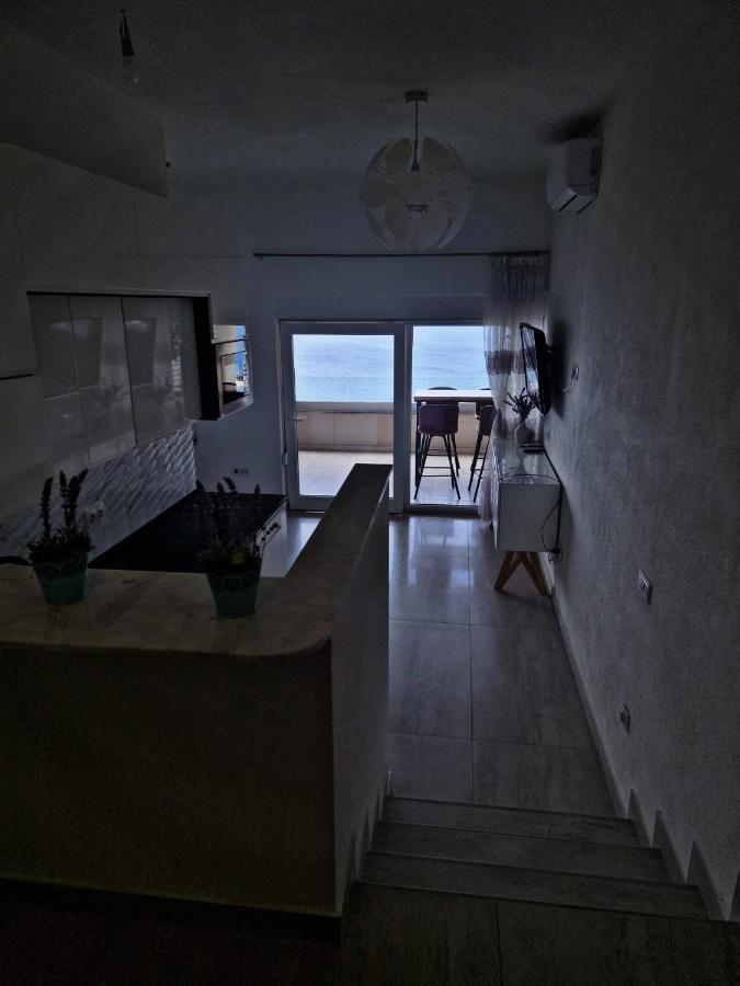 Appartamento Amazing Sea View Omiš Esterno foto